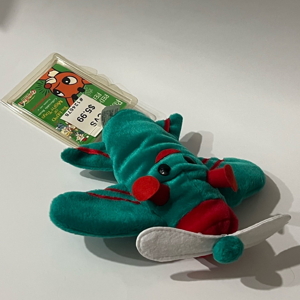 Rudolph & The Island of Misfit Toys CVS Stuffins RARE GREEN PLANE